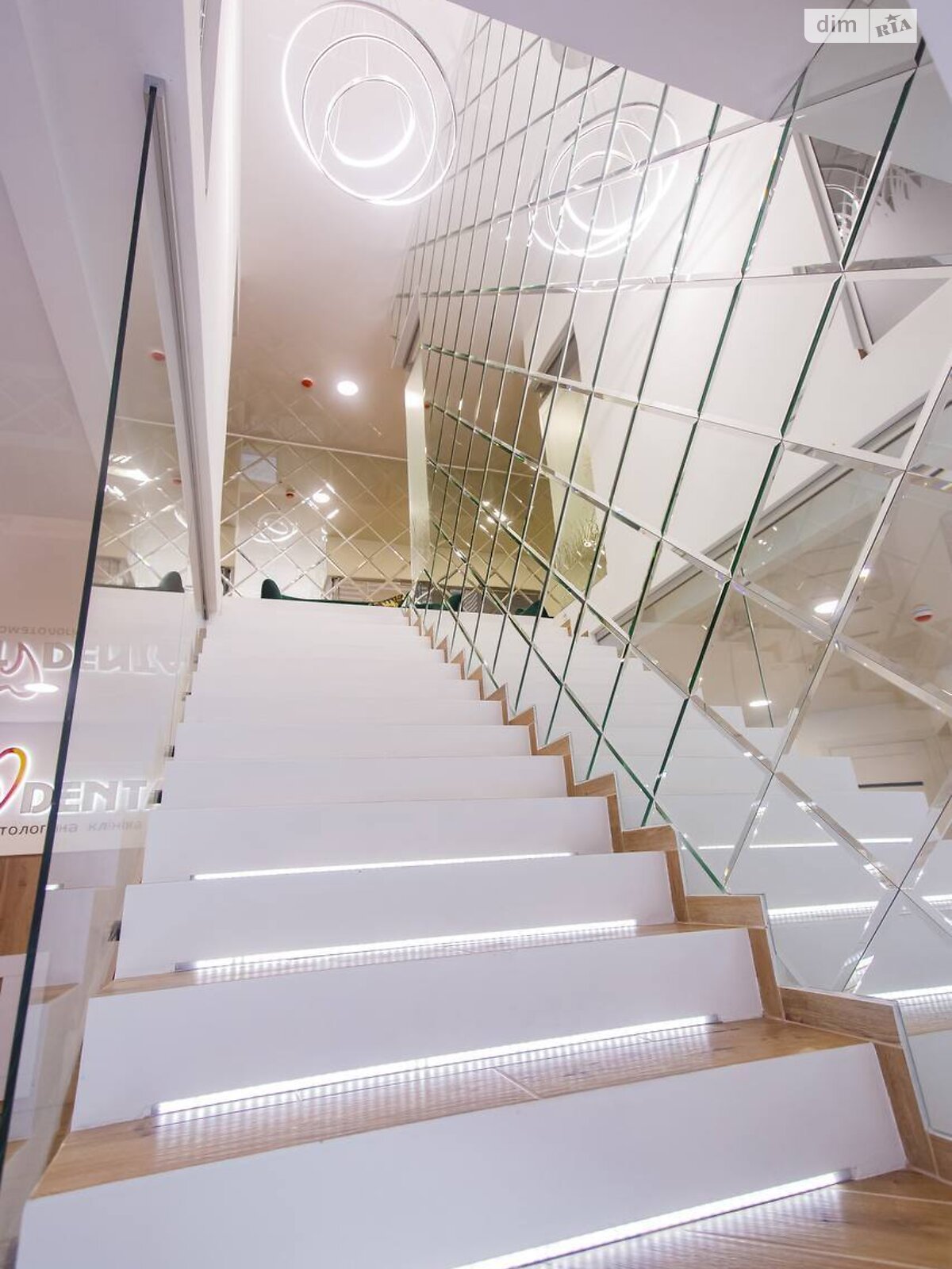 Коммерческое помещение в Виннице, сдам в аренду по Князей Кориатовичей улица 118, район Центр, цена: 40 000 грн за объект фото 1 Коммерческое помещение в Виннице, сдам в аренду по Князей Кориатовичей улица 118, район Центр, цена: 40 000 грн за объект фото 1