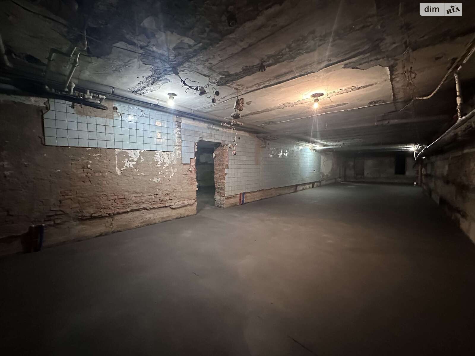 Комерційне приміщення в Вінниці, здам в оренду по Пирогова вулиця, район Центр, ціна: 126 210 грн за об’єкт фото 1 Комерційне приміщення в Вінниці, здам в оренду по Пирогова вулиця, район Центр, ціна: 126 210 грн за об’єкт фото 1