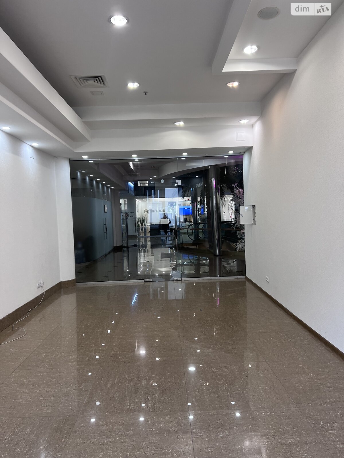 Комерційне приміщення в Вінниці, здам в оренду по Пирогова вулиця, район Центр, ціна: 13 500 грн за об’єкт фото 1