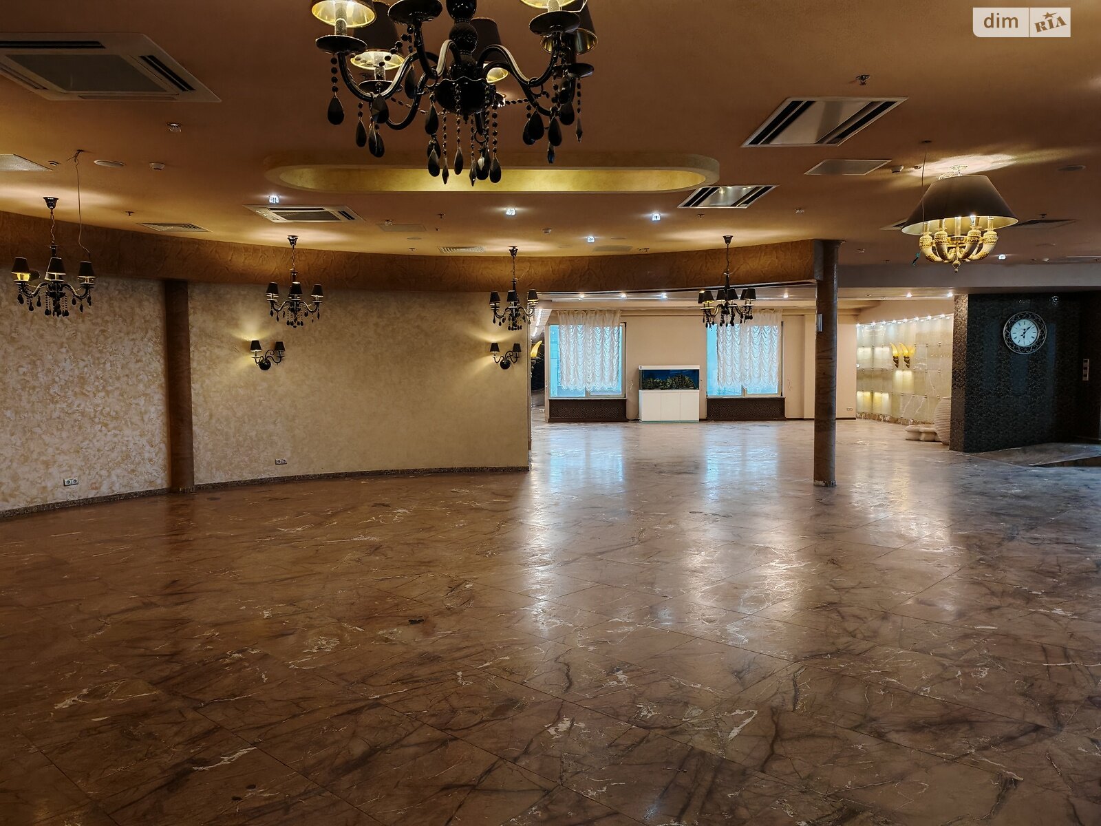 Коммерческое помещение в Виннице, сдам в аренду по Пирогова улица, район Центр, цена: 210 000 грн за объект фото 1