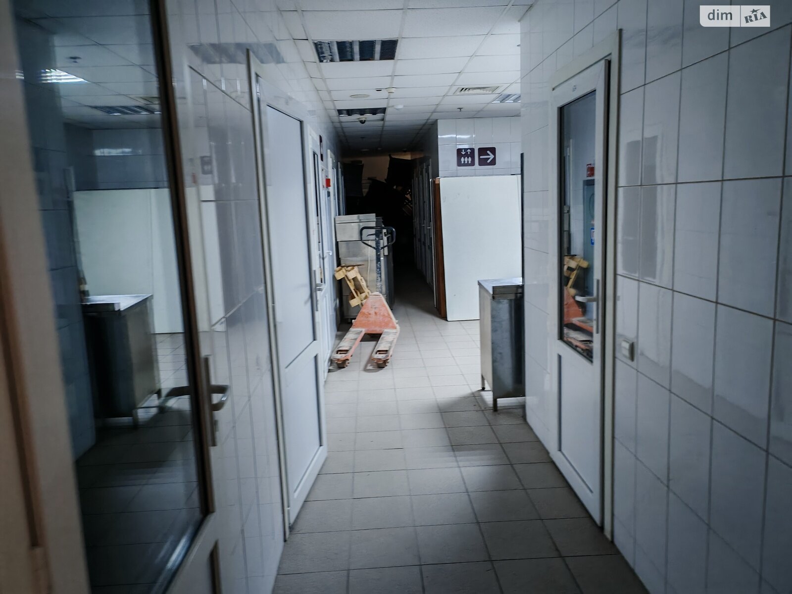 Коммерческое помещение в Виннице, сдам в аренду по Пирогова улица, район Центр, цена: 210 000 грн за объект фото 1