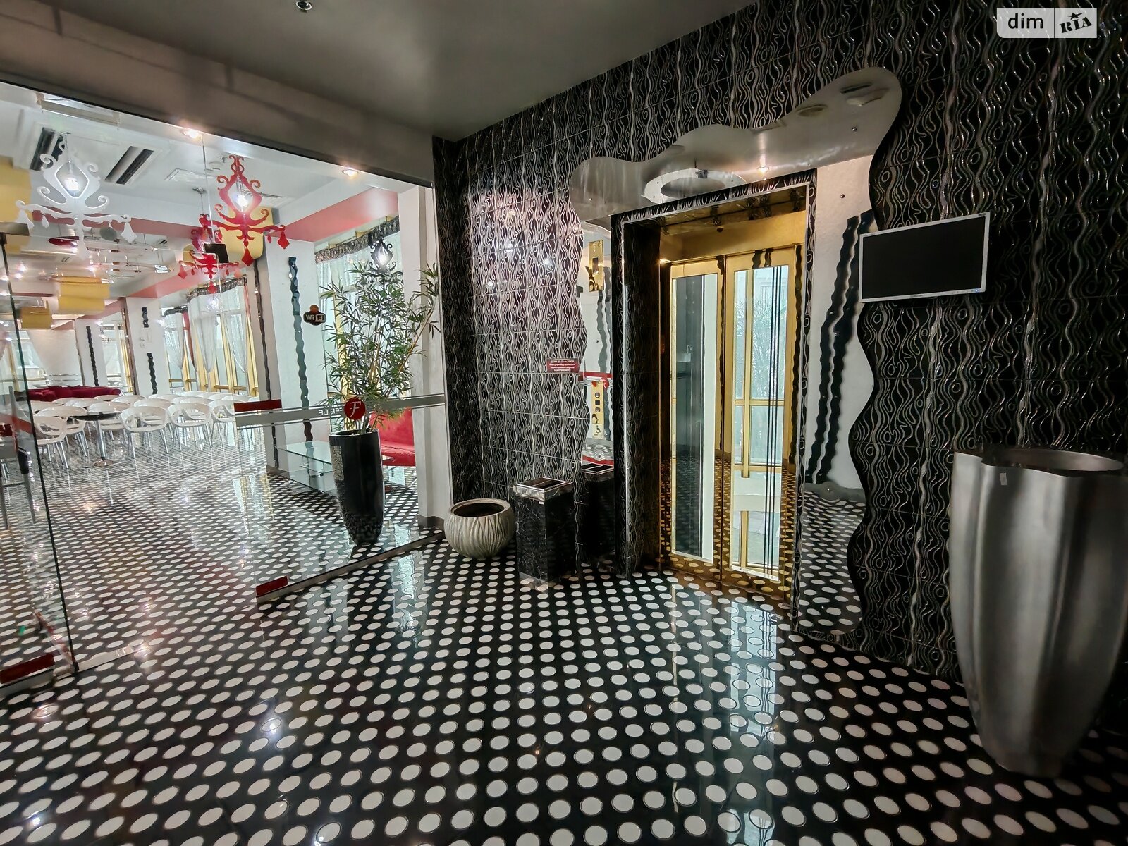 Коммерческое помещение в Виннице, сдам в аренду по Пирогова улица, район Центр, цена: 84 000 грн за объект фото 1 Коммерческое помещение в Виннице, сдам в аренду по Пирогова улица, район Центр, цена: 84 000 грн за объект фото 1