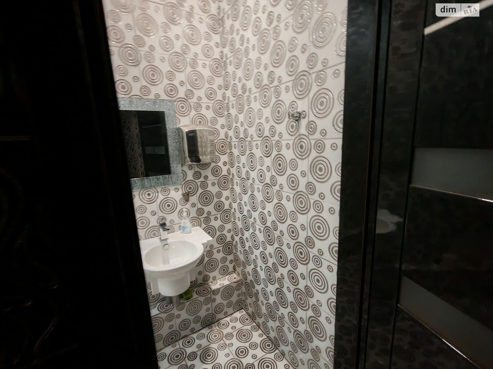 Коммерческое помещение в Виннице, сдам в аренду по Пирогова улица, район Центр, цена: 84 000 грн за объект фото 1 Коммерческое помещение в Виннице, сдам в аренду по Пирогова улица, район Центр, цена: 84 000 грн за объект фото 1