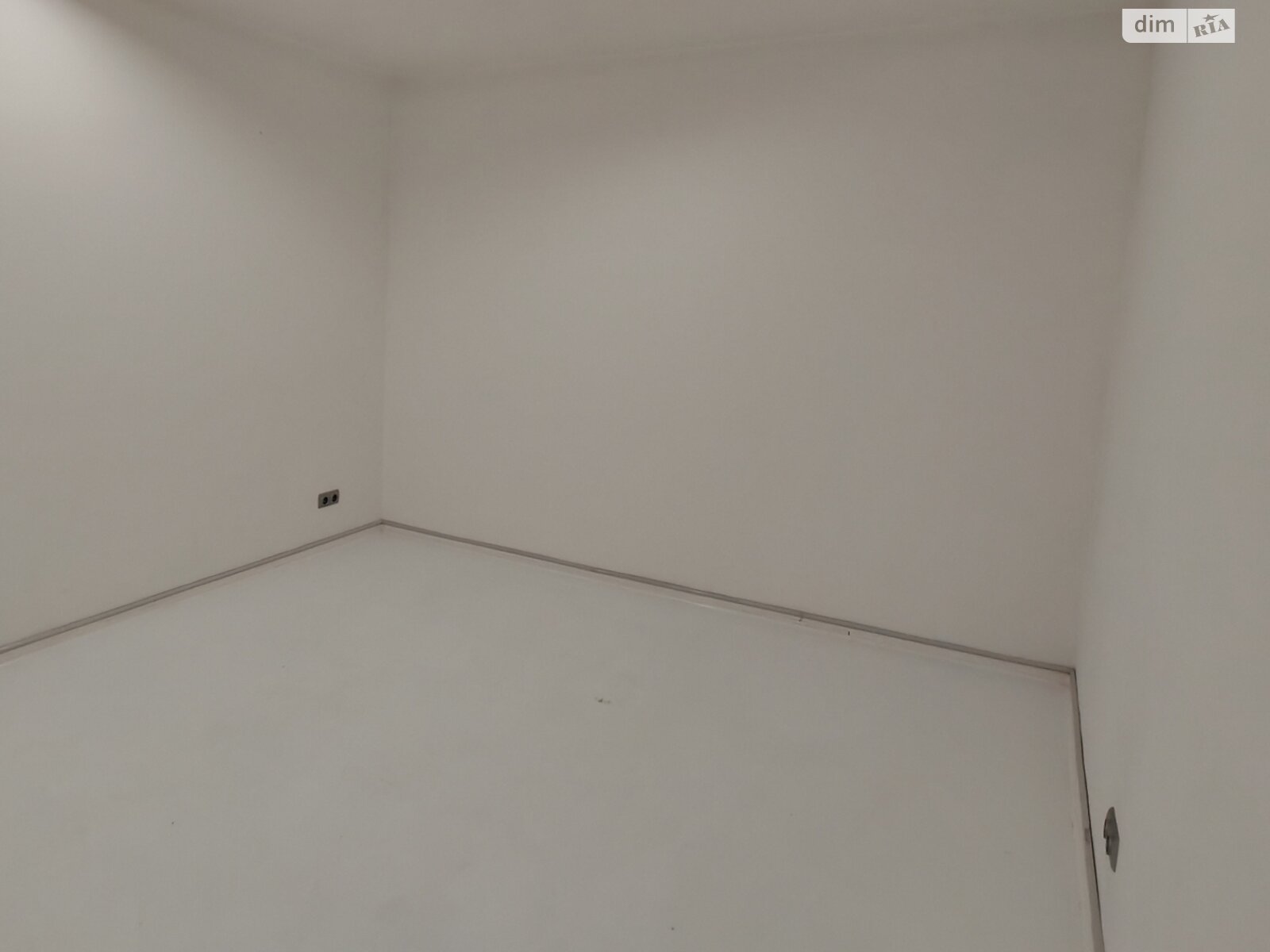 Комерційне приміщення в Вінниці, здам в оренду по Пирогова вулиця, район Центр, ціна: 8 400 грн за об’єкт фото 1