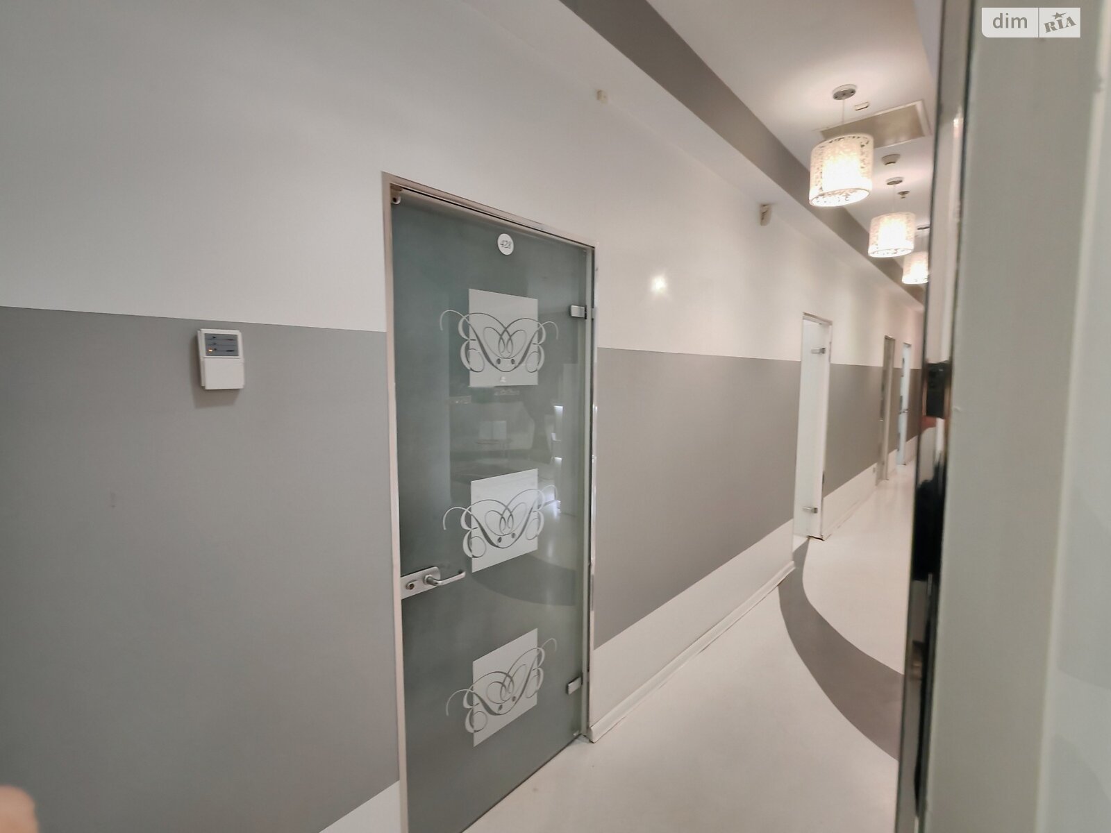 Комерційне приміщення в Вінниці, здам в оренду по Пирогова вулиця, район Центр, ціна: 8 400 грн за об’єкт фото 1