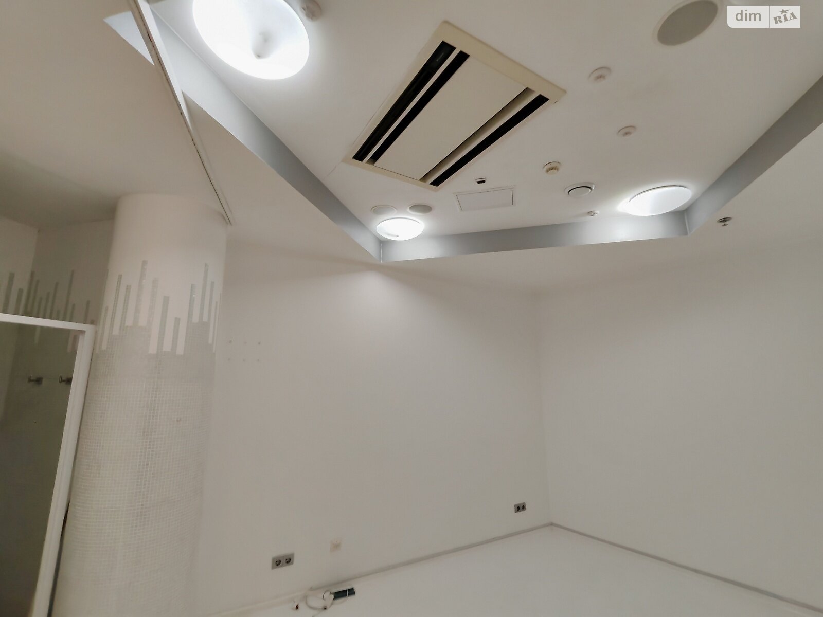 Комерційне приміщення в Вінниці, здам в оренду по Пирогова вулиця, район Центр, ціна: 12 400 грн за об’єкт фото 1