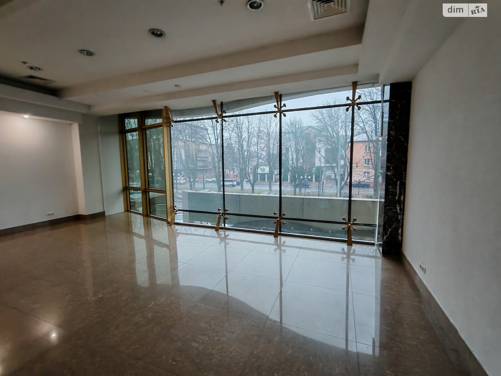 Комерційне приміщення в Вінниці, здам в оренду по Пирогова вулиця, район Центр, ціна: 41 600 грн за об’єкт фото 1