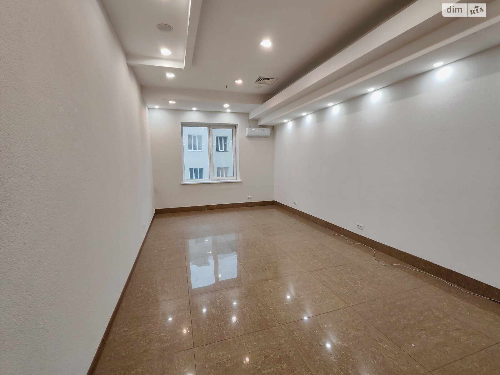 Коммерческое помещение в Виннице, сдам в аренду по Пирогова улица, район Центр, цена: 18 600 грн за объект фото 1