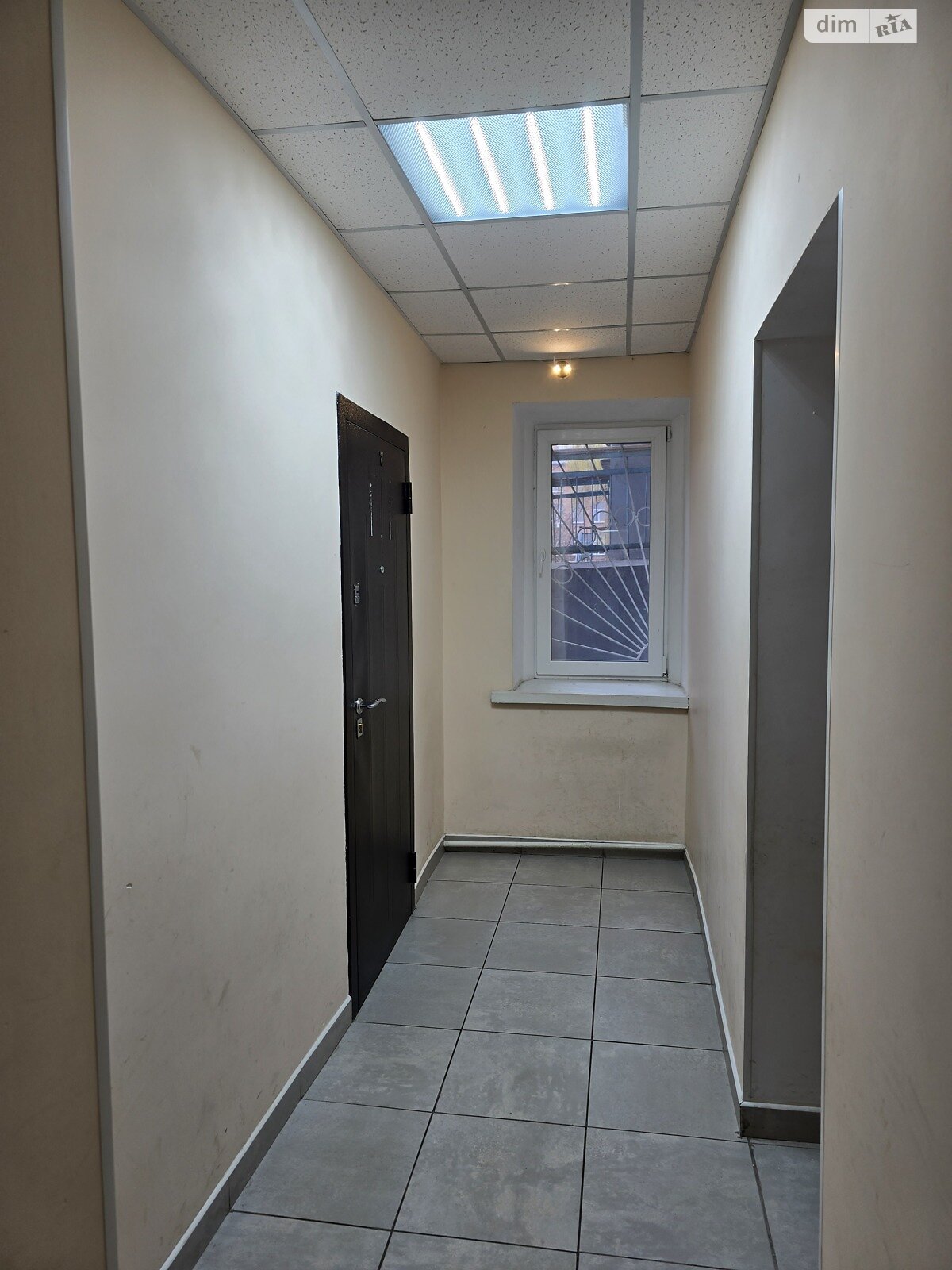 Коммерческое помещение в Виннице, сдам в аренду по Симона Петлюры улица, район Центр, цена: 4 950 грн за объект фото 1