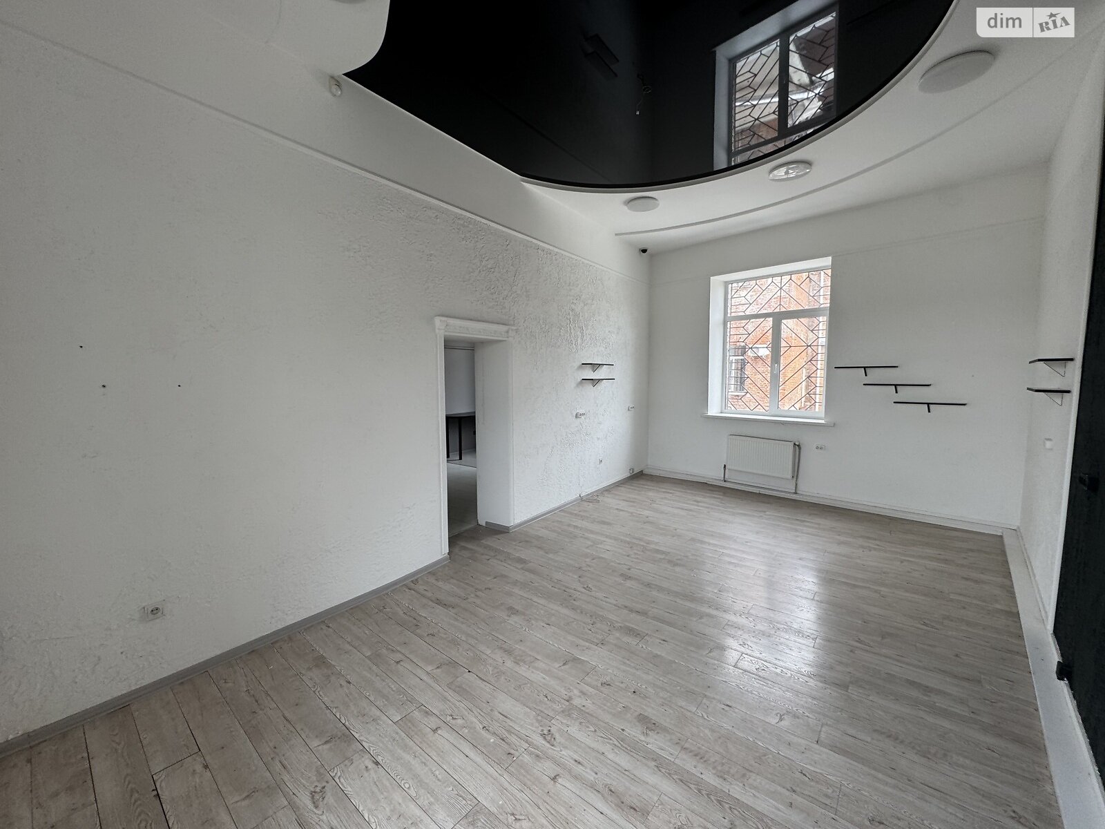 Комерційне приміщення в Вінниці, здам в оренду по Соборна вулиця 35, район Центр, ціна: 83 000 грн за об’єкт фото 1