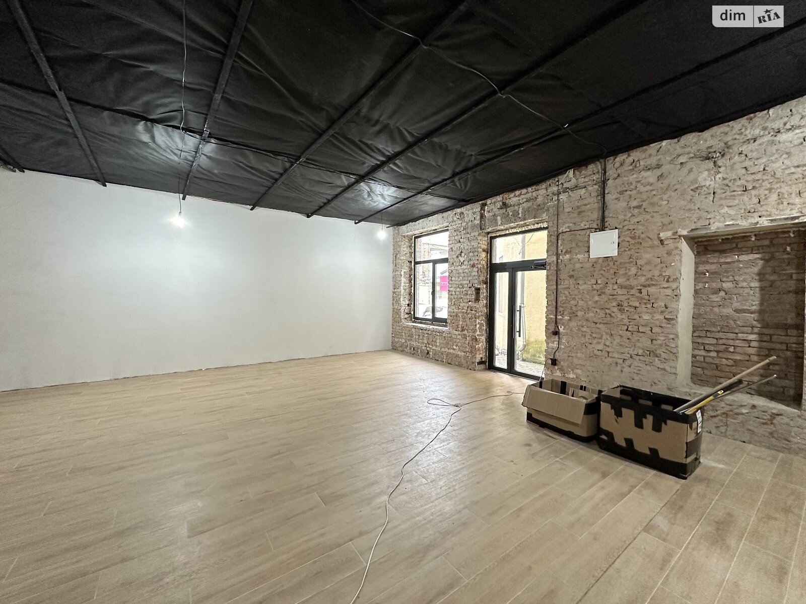Коммерческое помещение в Виннице, сдам в аренду по Соборная улица 50, район Центр, цена: 39 990 грн за объект фото 1