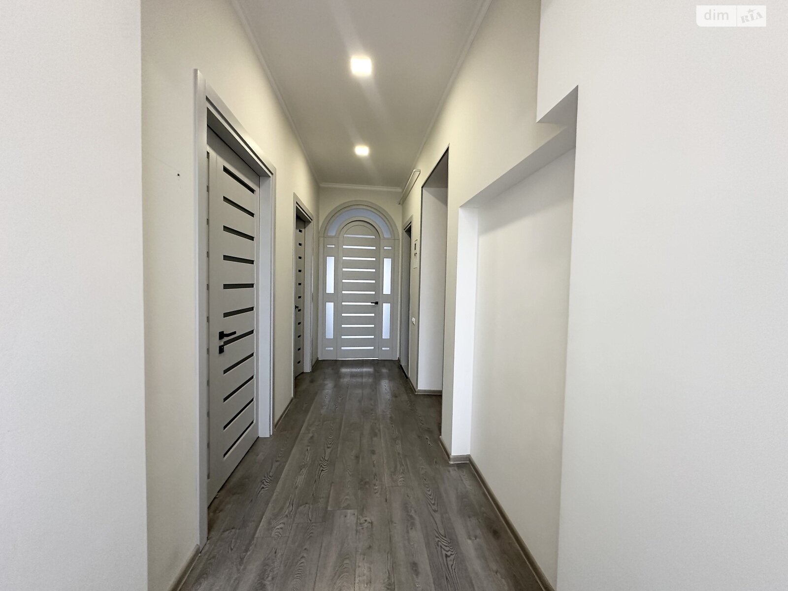 Коммерческое помещение в Виннице, сдам в аренду по Соборная улица 81, район Центр, цена: 14 000 грн за объект фото 1