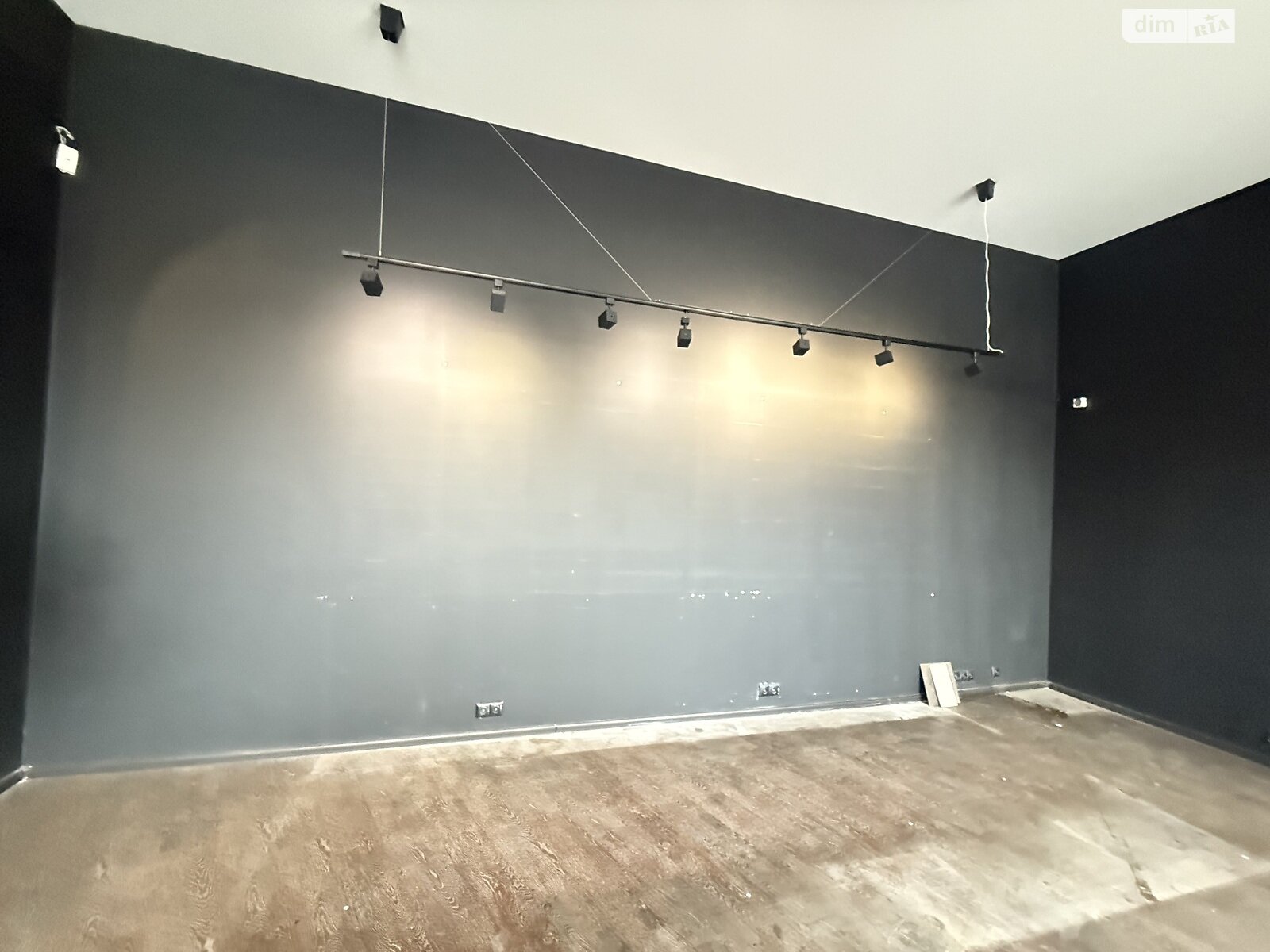 Коммерческое помещение в Виннице, сдам в аренду по Соборная улица, район Центр, цена: 40 000 грн за объект фото 1