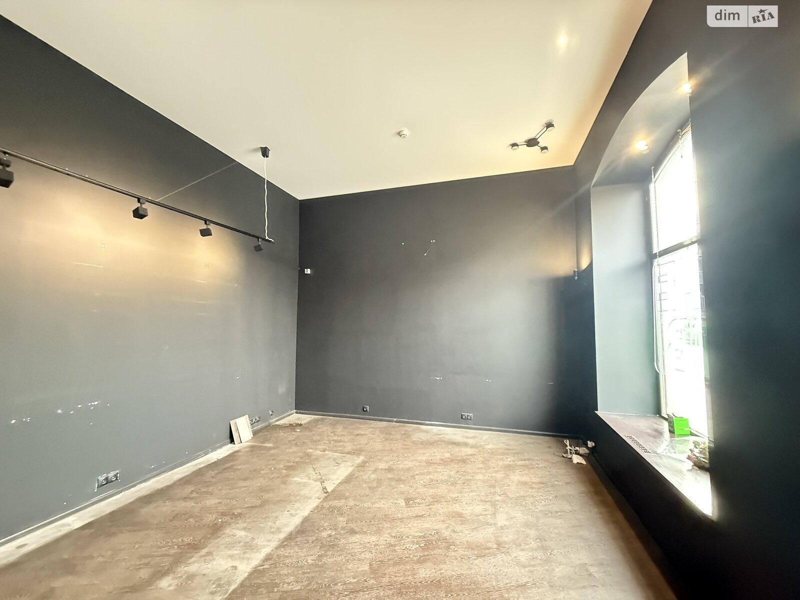 Коммерческое помещение в Виннице, сдам в аренду по Соборная улица, район Центр, цена: 40 000 грн за объект фото 1