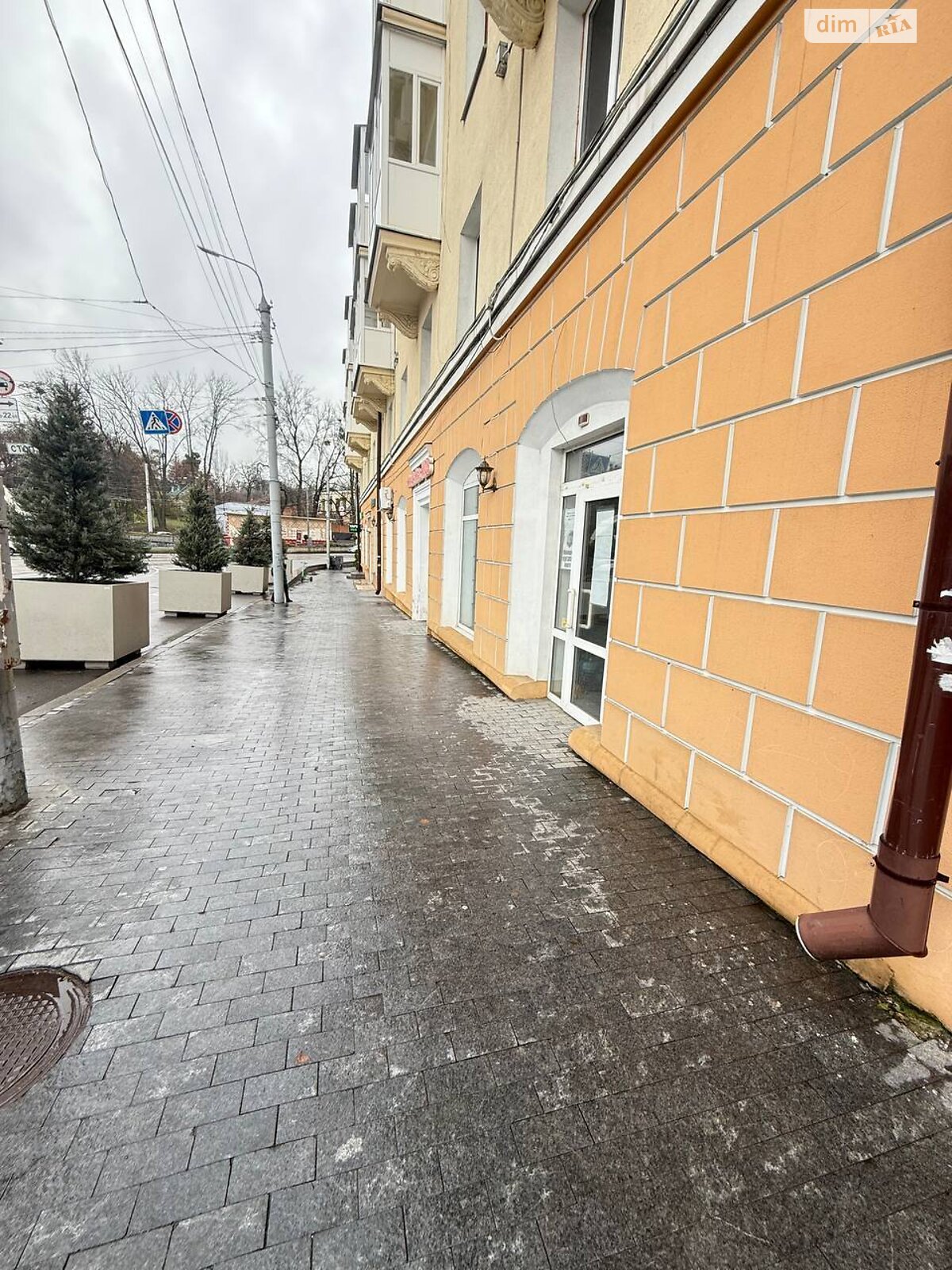 Комерційне приміщення в Вінниці, здам в оренду по Соборна вулиця, район Центр, ціна: 40 000 грн за об’єкт фото 1 Комерційне приміщення в Вінниці, здам в оренду по Соборна вулиця, район Центр, ціна: 40 000 грн за об’єкт фото 1