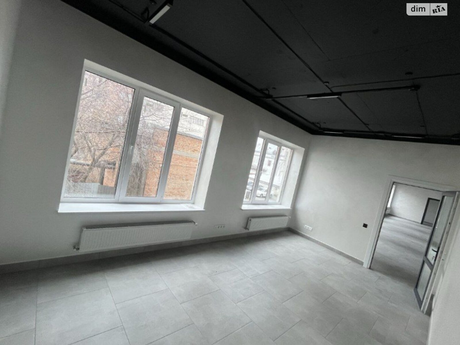 Комерційне приміщення в Вінниці, здам в оренду по Соборна вулиця, район Центр, ціна: 80 000 грн за об’єкт фото 1 Комерційне приміщення в Вінниці, здам в оренду по Соборна вулиця, район Центр, ціна: 80 000 грн за об’єкт фото 1