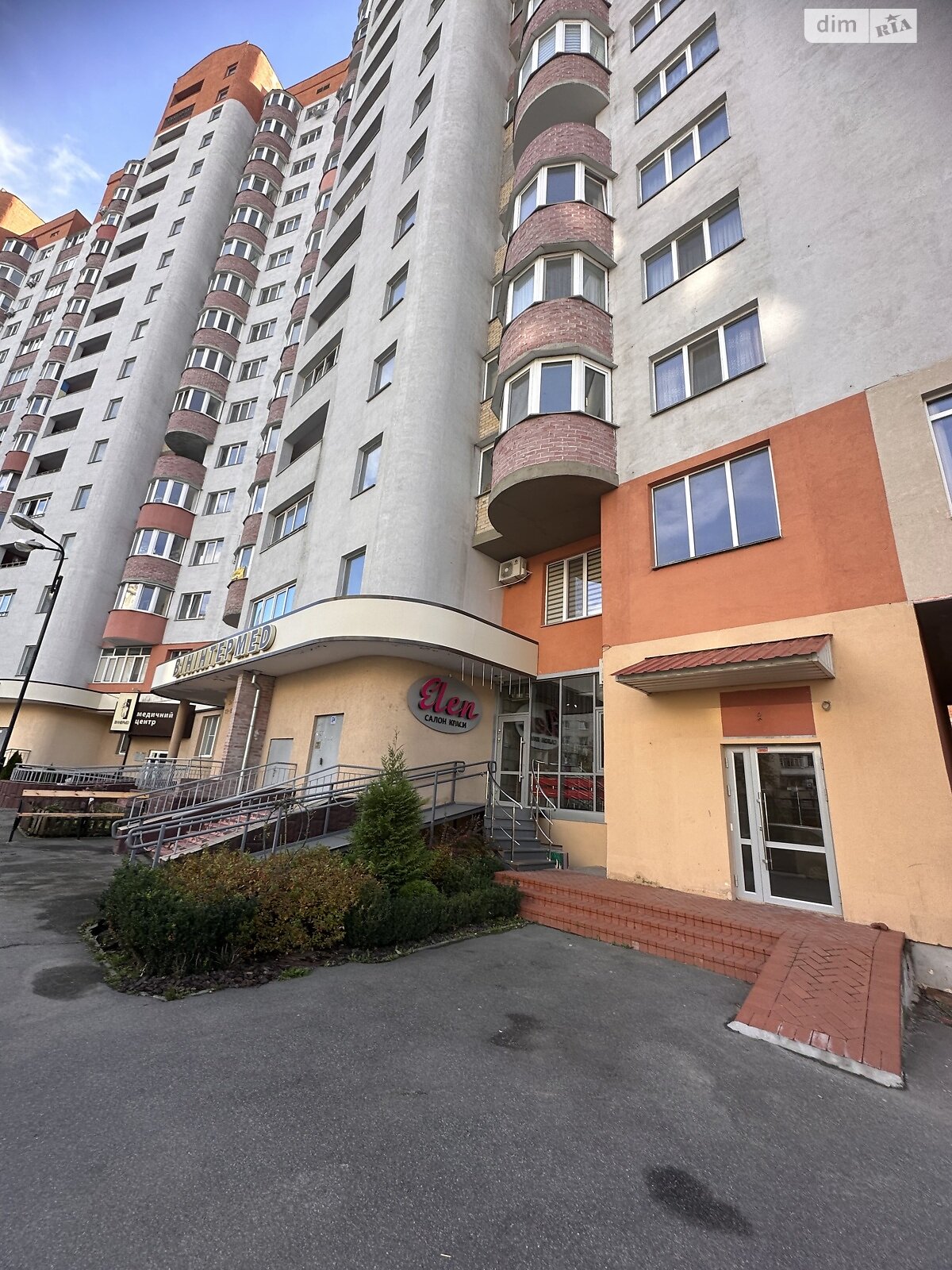 Коммерческое помещение в Виннице, сдам в аренду по Стрелецкая улица 1, район Центр, цена: 69 000 грн за объект фото 1 Коммерческое помещение в Виннице, сдам в аренду по Стрелецкая улица 1, район Центр, цена: 69 000 грн за объект фото 1