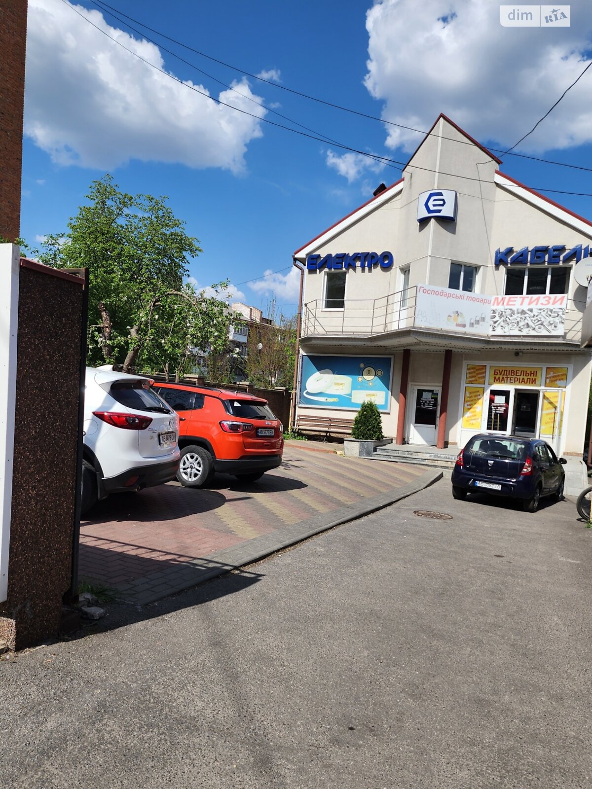 Комерційне приміщення в Вінниці, здам в оренду по Василя Стуса вулиця, район Центр, ціна: 90 000 грн за об’єкт фото 1 Комерційне приміщення в Вінниці, здам в оренду по Василя Стуса вулиця, район Центр, ціна: 90 000 грн за об’єкт фото 1