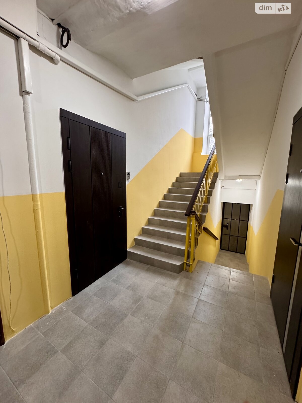 Комерційне приміщення в Вінниці, здам в оренду по Владислава Городецького вулиця 2, район Центр, ціна: 28 000 грн за об’єкт фото 1 Комерційне приміщення в Вінниці, здам в оренду по Владислава Городецького вулиця 2, район Центр, ціна: 28 000 грн за об’єкт фото 1