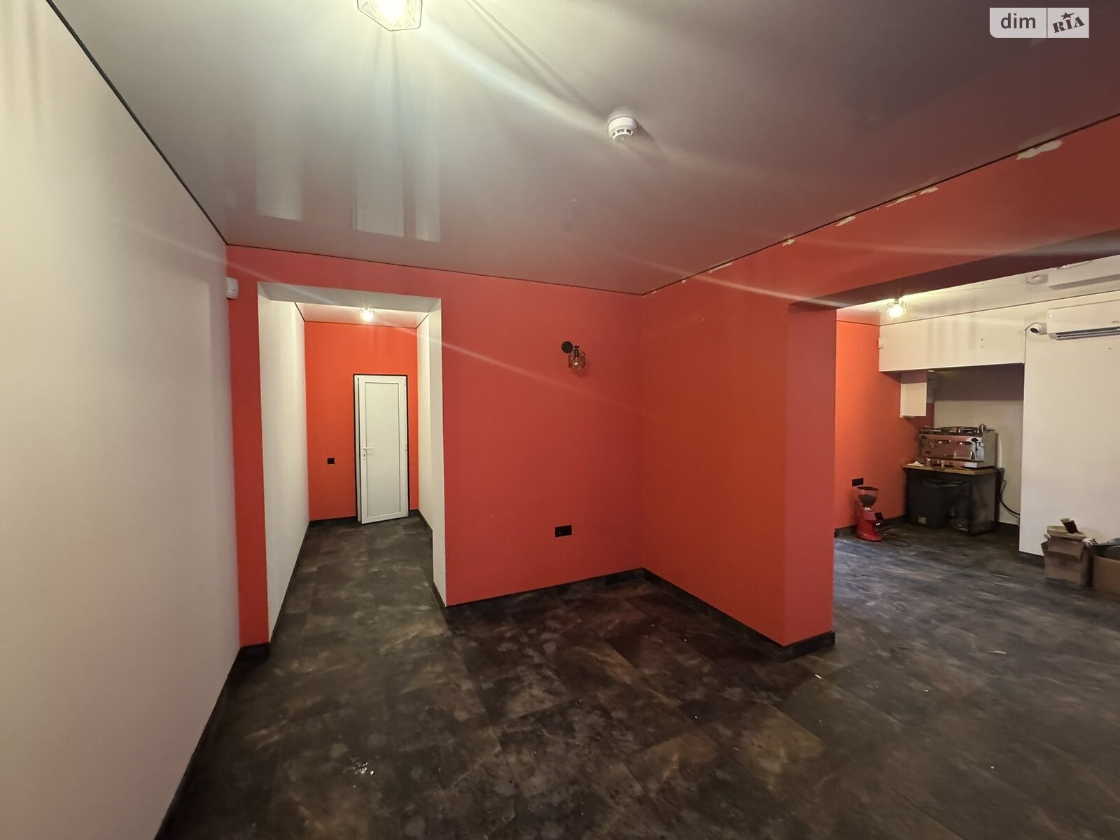 Коммерческое помещение в Виннице, сдам в аренду по Левка Лукьяненко (Ватутина) улица, район Тяжилов, цена: 30 000 грн за объект фото 1