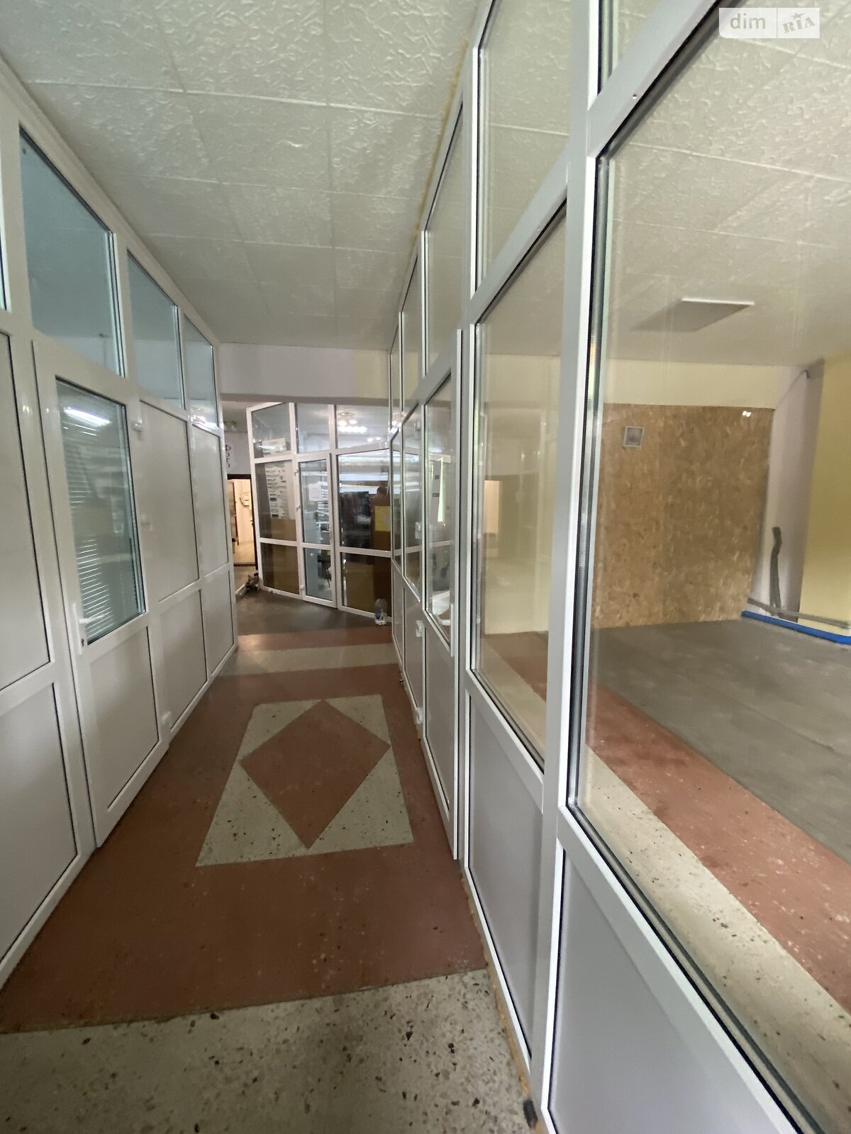 Комерційне приміщення в Вінниці, здам в оренду по 600-річчя вулиця 15, район Вишенька, ціна: 17 100 грн за об’єкт фото 1