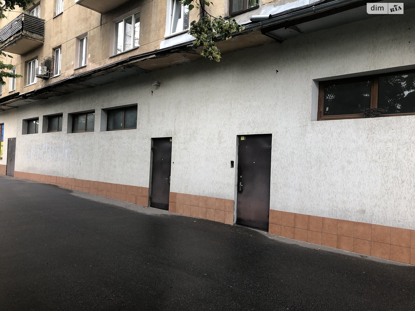 Комерційне приміщення в Вінниці, здам в оренду по Космонавтів проспект 27, район Вишенька, ціна: 174 000 грн за об’єкт фото 1 Комерційне приміщення в Вінниці, здам в оренду по Космонавтів проспект 27, район Вишенька, ціна: 174 000 грн за об’єкт фото 1