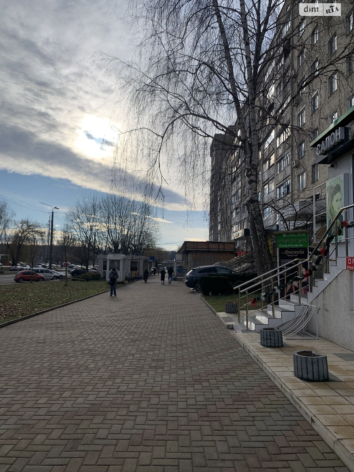 Комерційне приміщення в Вінниці, здам в оренду по Юності проспект 44, район Вишенька, ціна: 15 000 грн за об’єкт фото 1