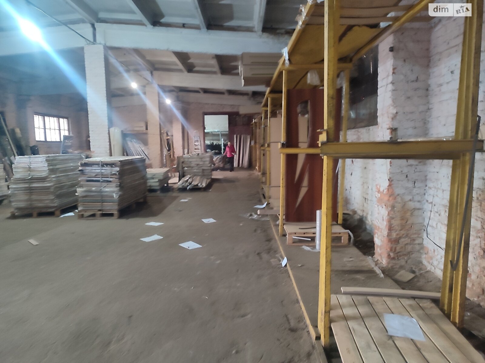 Комерційне приміщення в Вінниці, здам в оренду по Антонова Олега вулиця, район Замостя, ціна: 54 000 грн за об’єкт фото 1