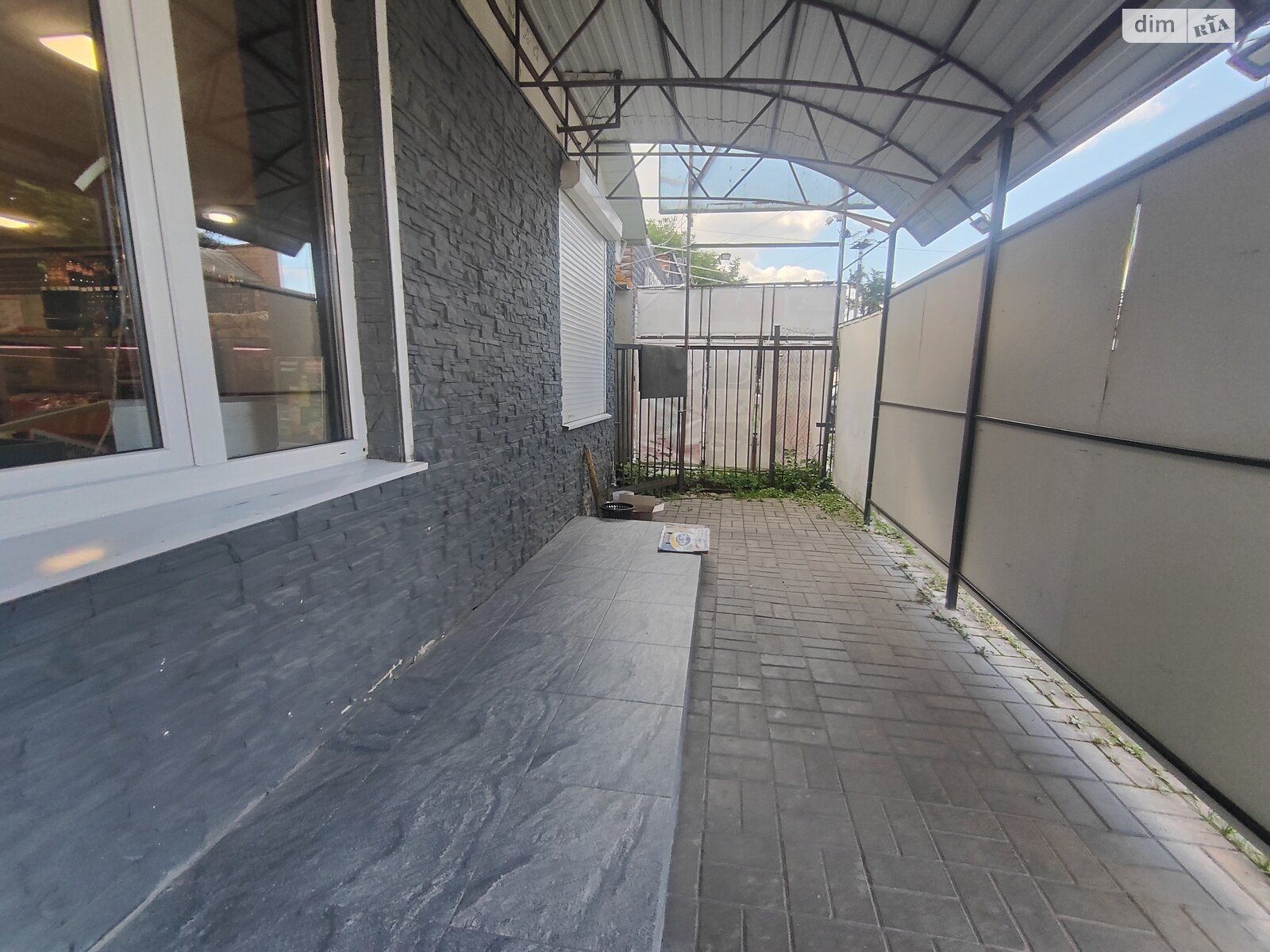 Комерційне приміщення в Вінниці, здам в оренду по Юрія Клена вулиця 2, район Військове містечко, ціна: 25 000 грн за об’єкт фото 1 Комерційне приміщення в Вінниці, здам в оренду по Юрія Клена вулиця 2, район Військове містечко, ціна: 25 000 грн за об’єкт фото 1