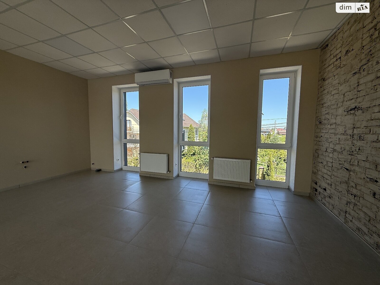 Коммерческое помещение в Виннице, Юзвинська улица, цена аренды: 52 500 грн за объект фото 1 Коммерческое помещение в Виннице, Юзвинська улица, цена аренды: 52 500 грн за объект фото 1