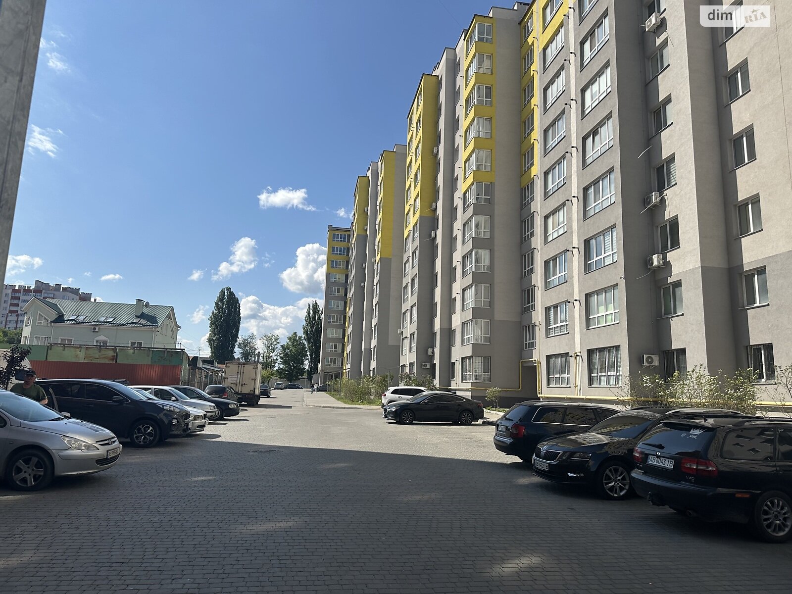 Комерційне приміщення в Вінниці, здам в оренду по Академіка Янгеля (Фрунзе) вулиця, район Замостя, ціна: 28 000 грн за об’єкт фото 1 Комерційне приміщення в Вінниці, здам в оренду по Академіка Янгеля (Фрунзе) вулиця, район Замостя, ціна: 28 000 грн за об’єкт фото 1