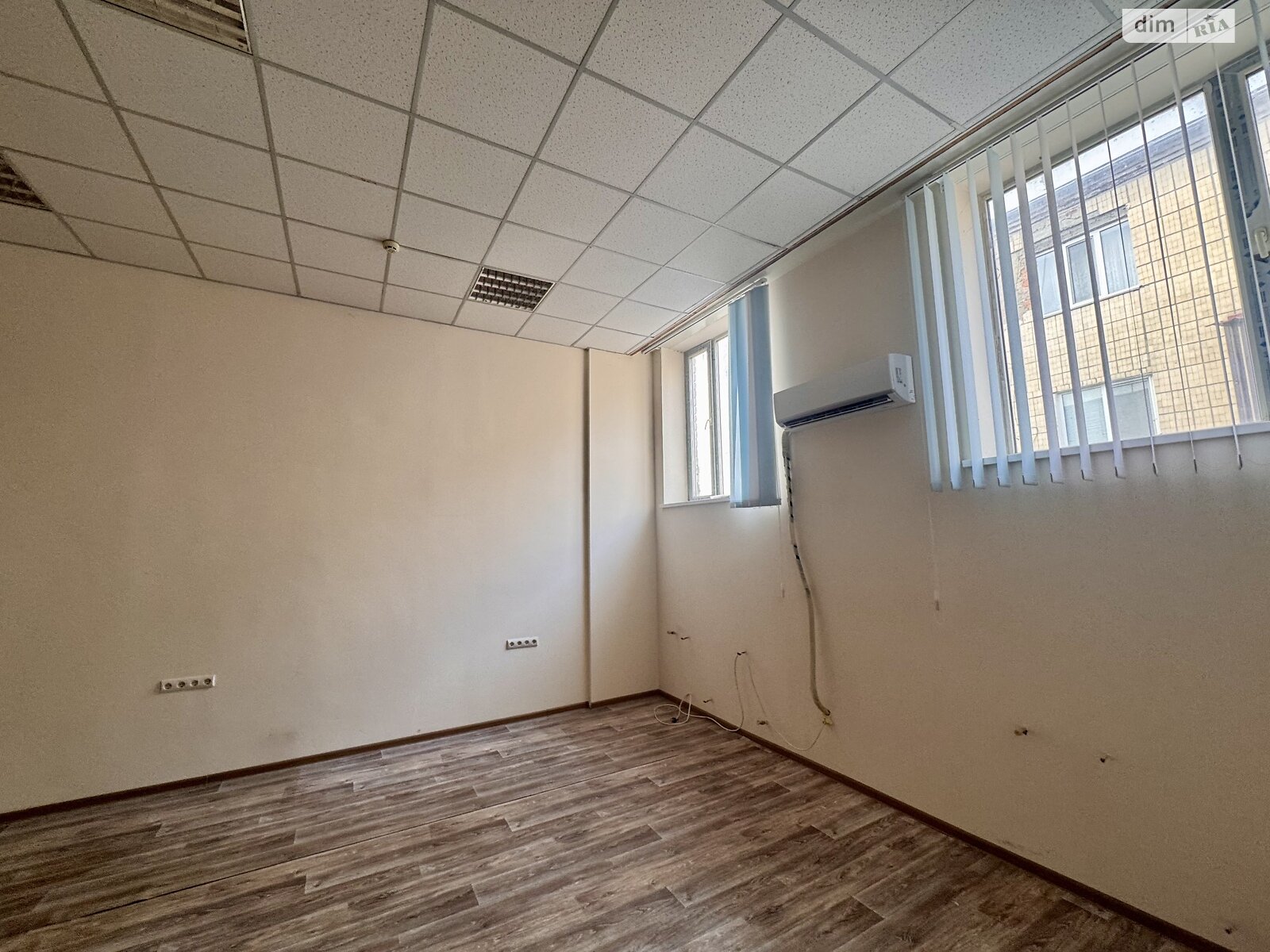 Коммерческое помещение в Виннице, сдам в аренду по Гетмана Мазепы (Чехова) улица 29, район Замостье, цена: 7 500 грн за объект фото 1 Коммерческое помещение в Виннице, сдам в аренду по Гетмана Мазепы (Чехова) улица 29, район Замостье, цена: 7 500 грн за объект фото 1