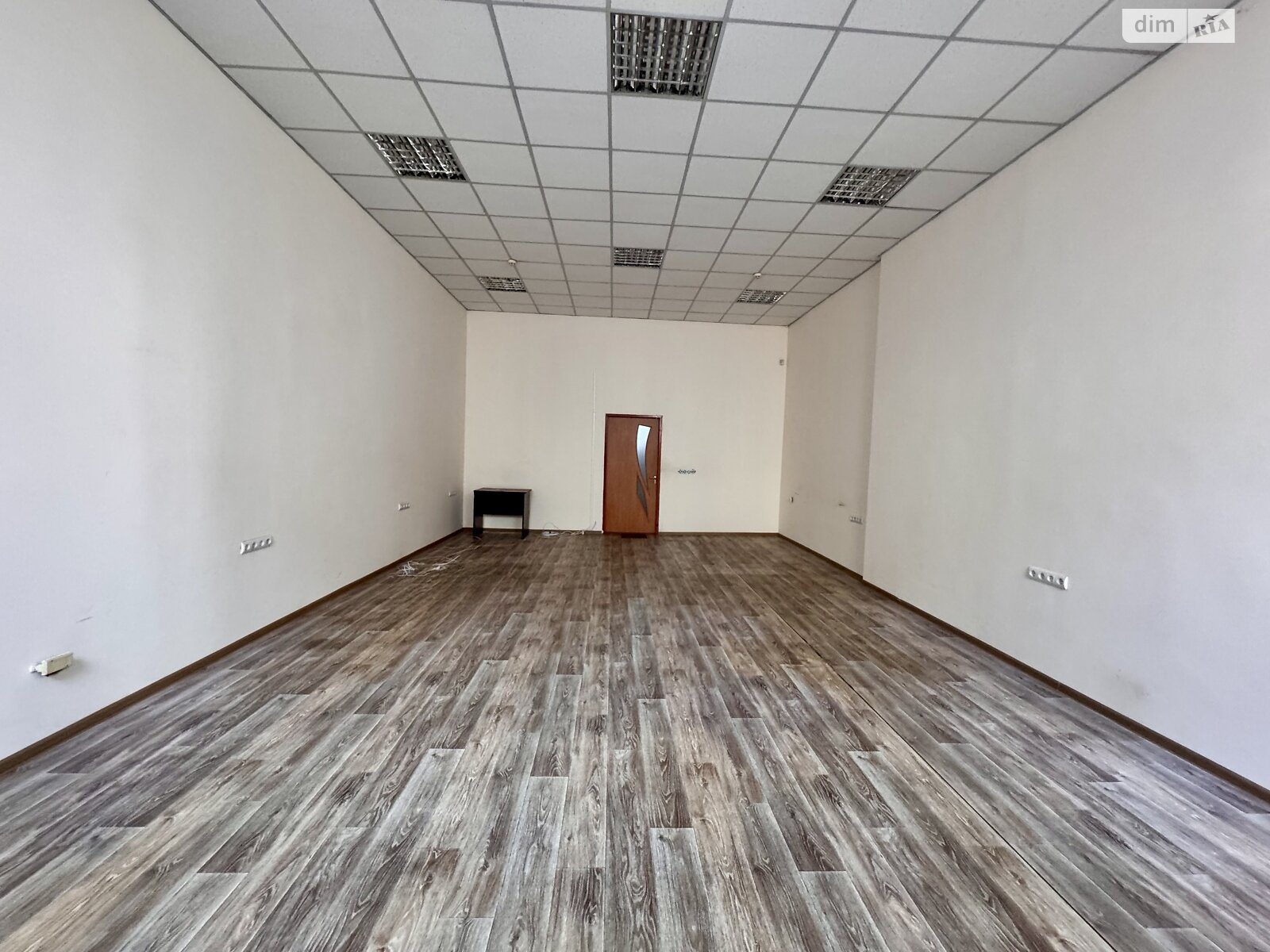 Коммерческое помещение в Виннице, сдам в аренду по Гетмана Мазепы (Чехова) улица 29, район Замостье, цена: 7 500 грн за объект фото 1 Коммерческое помещение в Виннице, сдам в аренду по Гетмана Мазепы (Чехова) улица 29, район Замостье, цена: 7 500 грн за объект фото 1