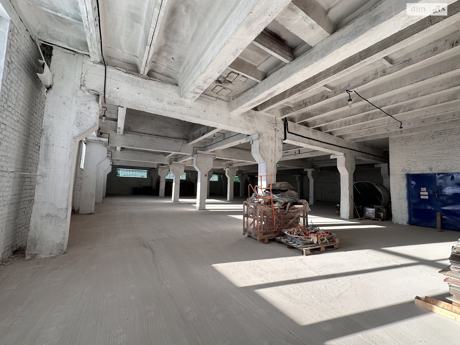 Комерційне приміщення в Вінниці, здам в оренду по Академіка Янгеля вулиця, район Замостянський, ціна: 240 000 грн за об’єкт фото 1