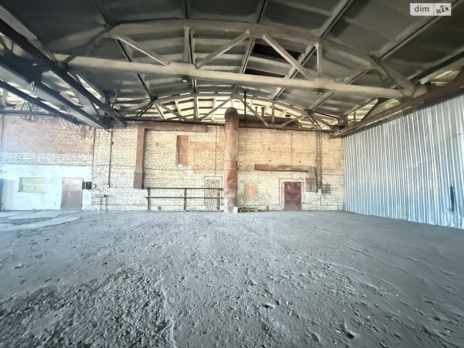 Коммерческое помещение в Виннице, сдам в аренду по Левка Лукьяненко (Ватутина) улица, район Замостянский, цена: 128 000 грн за объект фото 1 Коммерческое помещение в Виннице, сдам в аренду по Левка Лукьяненко (Ватутина) улица, район Замостянский, цена: 128 000 грн за объект фото 1