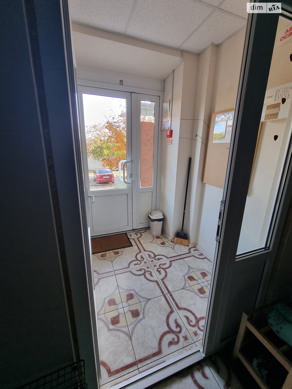 Комерційне приміщення в Вишневому, Лесі Українки вулиця 19, ціна оренди: 42 230 грн за об’єкт фото 1