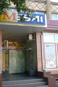 Коммерческое помещение в Вознесенске, сдам в аренду по Киевская (Октябрьской революции) улица 5/1, район Вознесенск, цена: 37 500 грн за объект фото 2