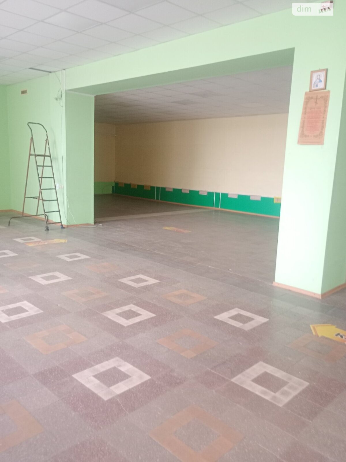 Комерційне приміщення в Вознесенську, здам в оренду по Київська (Жовтневої революції) вулиця 5/1, район Вознесенськ, ціна: 38 000 грн за об’єкт фото 1 Комерційне приміщення в Вознесенську, здам в оренду по Київська (Жовтневої революції) вулиця 5/1, район Вознесенськ, ціна: 38 000 грн за об’єкт фото 1