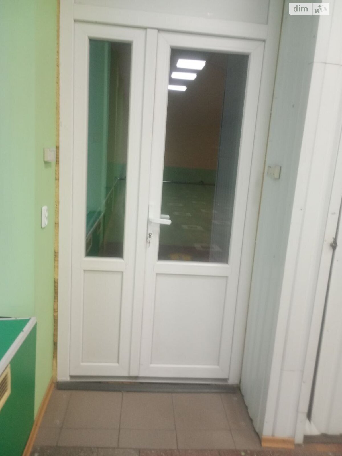 Коммерческое помещение в Вознесенске, сдам в аренду по Киевская (Октябрьской революции) улица 5/1, район Вознесенск, цена: 37 500 грн за объект фото 1