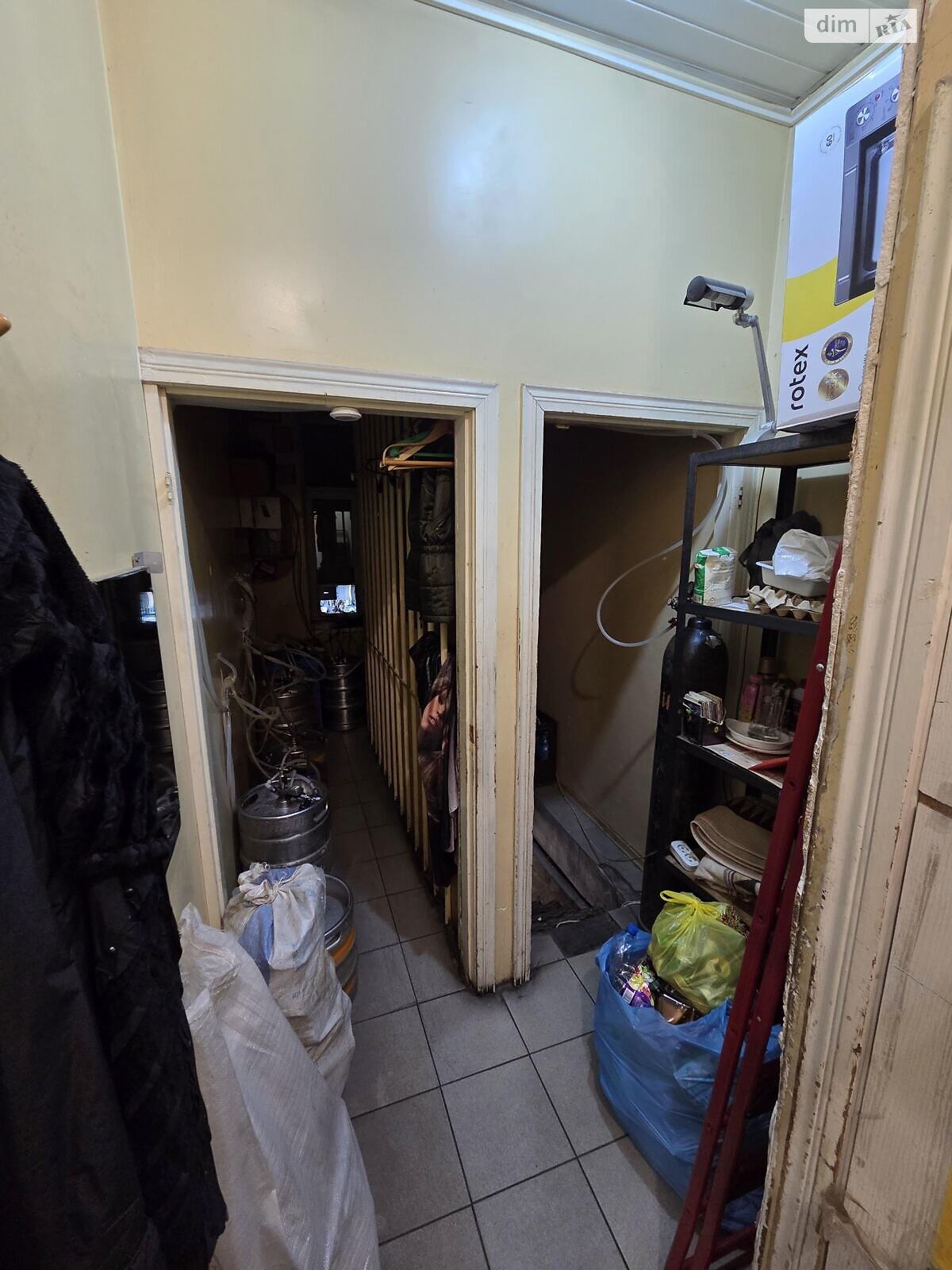 Комерційне приміщення в Запоріжжі, здам в оренду по Жуковського вулиця, район Олександрівський (Жовтневий), ціна: 9 000 грн за об’єкт фото 1 Комерційне приміщення в Запоріжжі, здам в оренду по Жуковського вулиця, район Олександрівський (Жовтневий), ціна: 9 000 грн за об’єкт фото 1