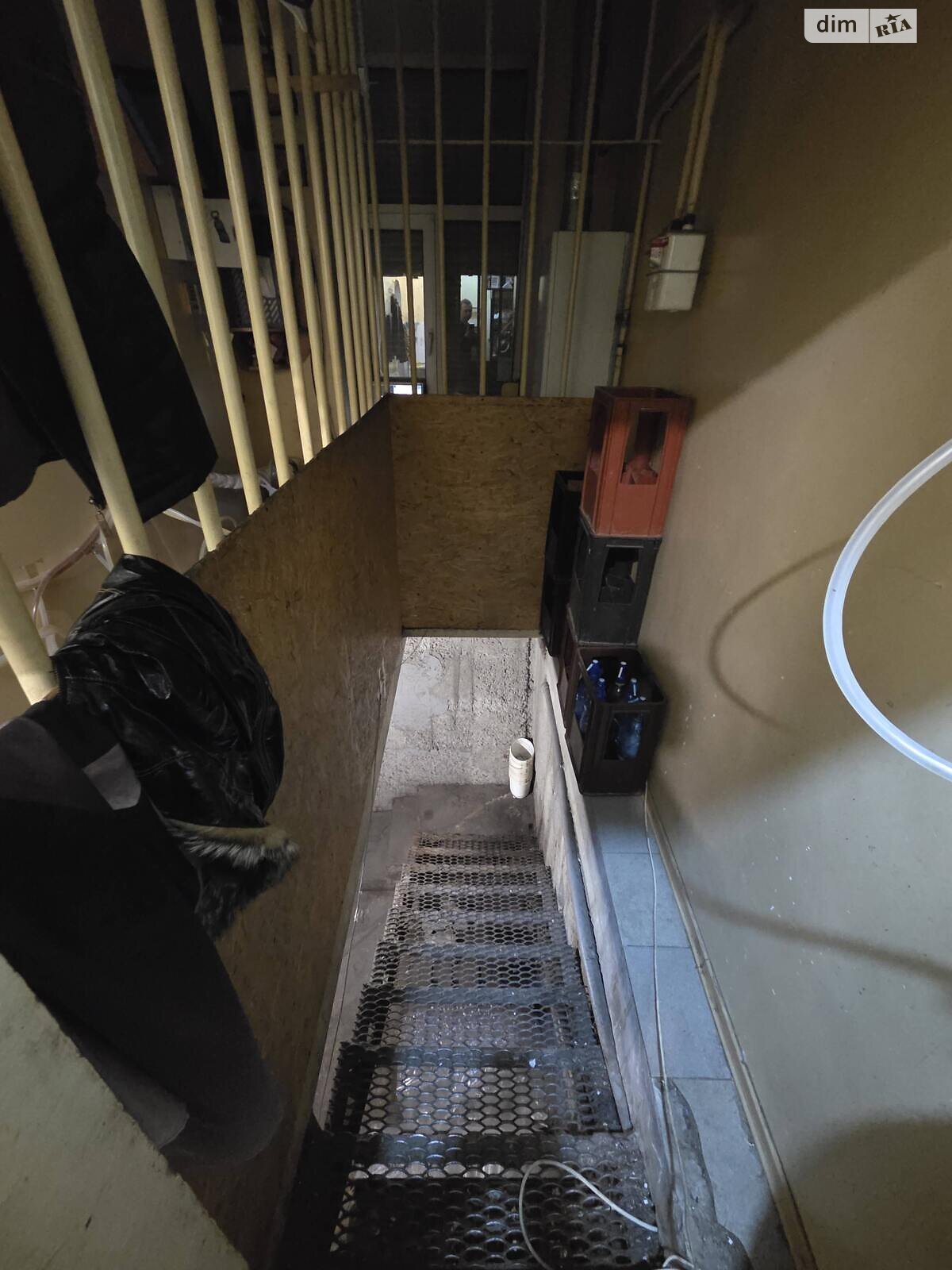 Комерційне приміщення в Запоріжжі, здам в оренду по Жуковського вулиця, район Олександрівський (Жовтневий), ціна: 9 000 грн за об’єкт фото 1 Комерційне приміщення в Запоріжжі, здам в оренду по Жуковського вулиця, район Олександрівський (Жовтневий), ціна: 9 000 грн за об’єкт фото 1