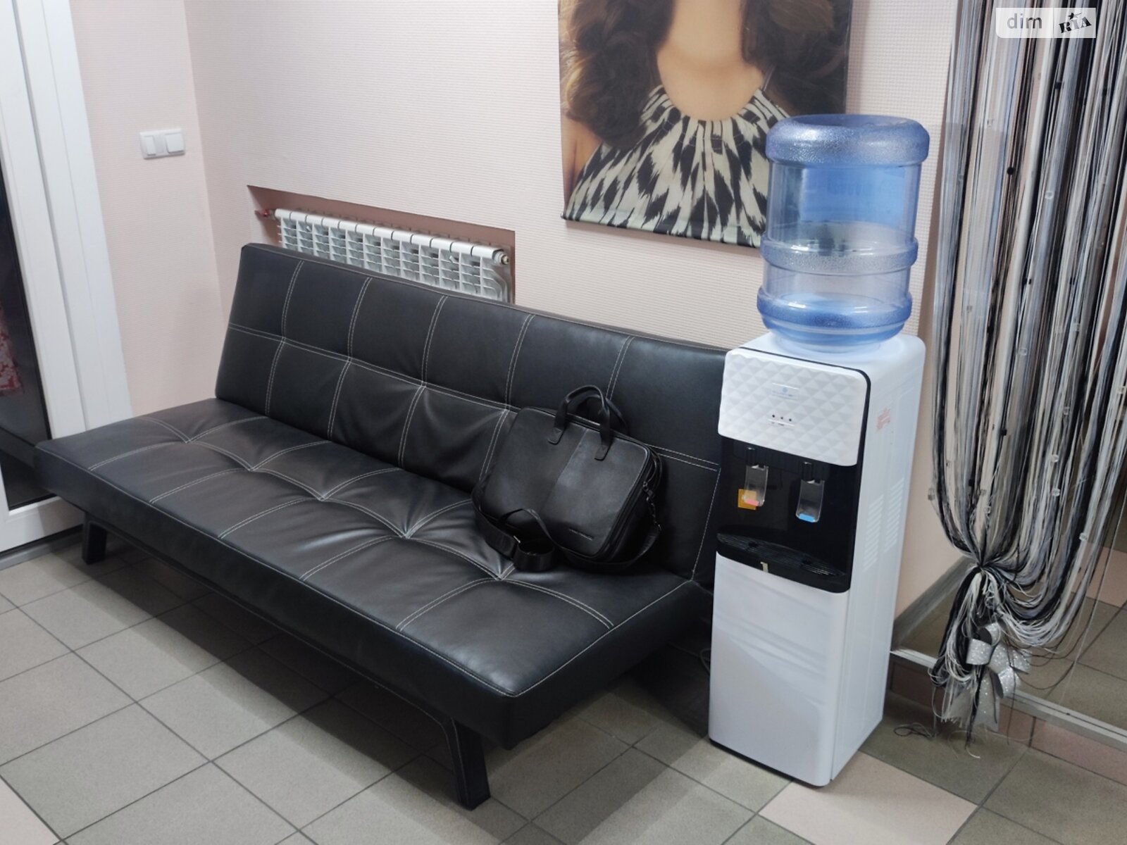 Коммерческое помещение в Запорожье, сдам в аренду по Соборный проспект 192, район Вознесеновский (Орджоникидзевский), цена: 15 000 грн за объект фото 1 Коммерческое помещение в Запорожье, сдам в аренду по Соборный проспект 192, район Вознесеновский (Орджоникидзевский), цена: 15 000 грн за объект фото 1