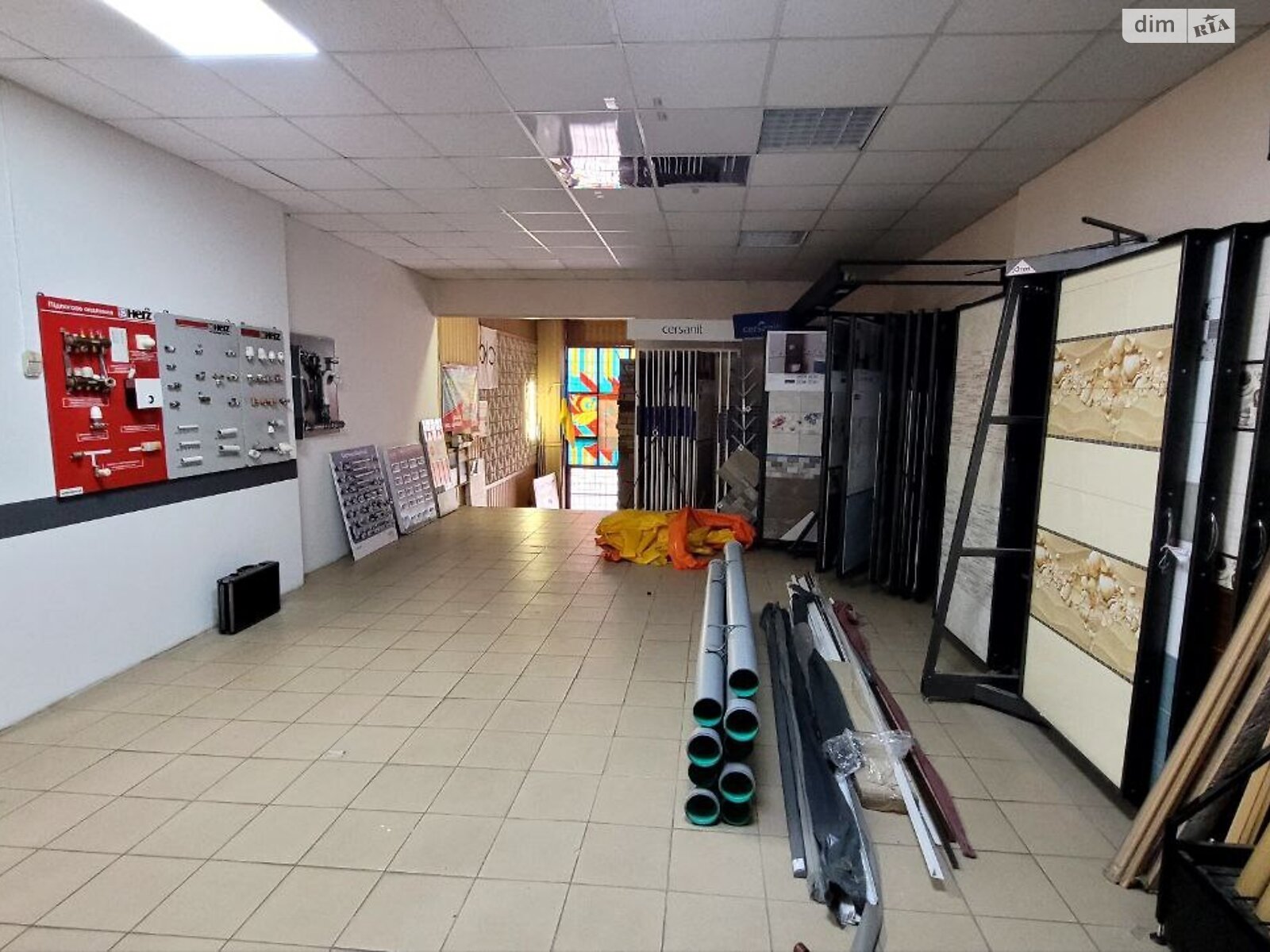 Комерційне приміщення в Запоріжжі, здам в оренду по Центральний бульвар 3, район Вознесенівський (Орджонікідзевський), ціна: 36 000 грн за об’єкт фото 1 Комерційне приміщення в Запоріжжі, здам в оренду по Центральний бульвар 3, район Вознесенівський (Орджонікідзевський), ціна: 36 000 грн за об’єкт фото 1