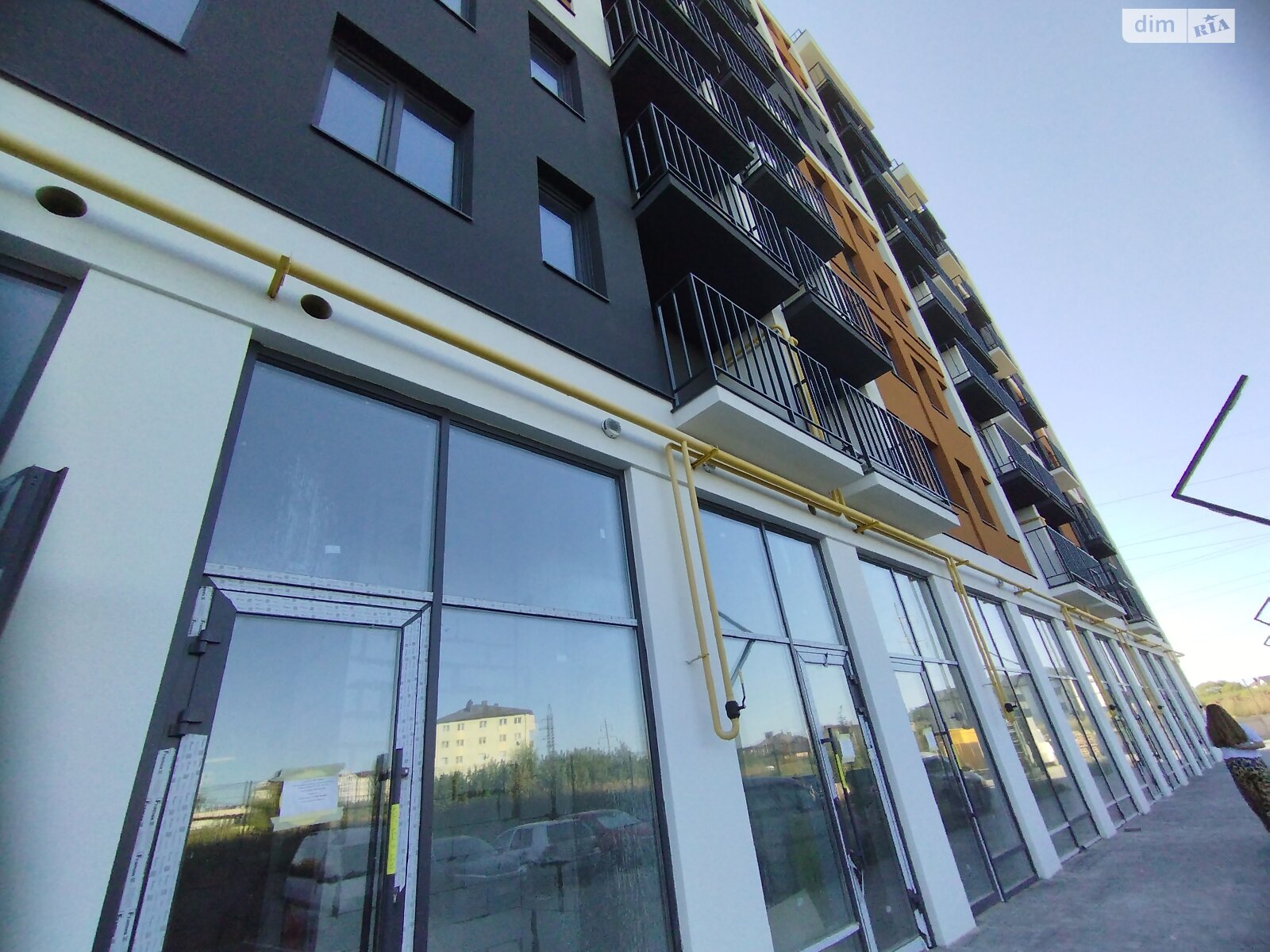 Коммерческое помещение в Зарванцах, Рыбацкая улица 7 корпус 2, цена аренды: 14 788 грн за объект фото 1