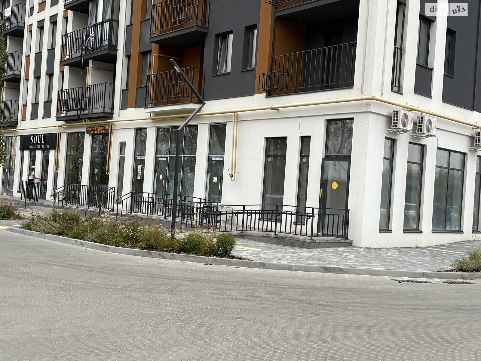 Комерційне приміщення в Зарванцях, Одеська вулиця 7 корпус 2, ціна оренди: 14 753 грн за об’єкт фото 1 Комерційне приміщення в Зарванцях, Одеська вулиця 7 корпус 2, ціна оренди: 14 753 грн за об’єкт фото 1