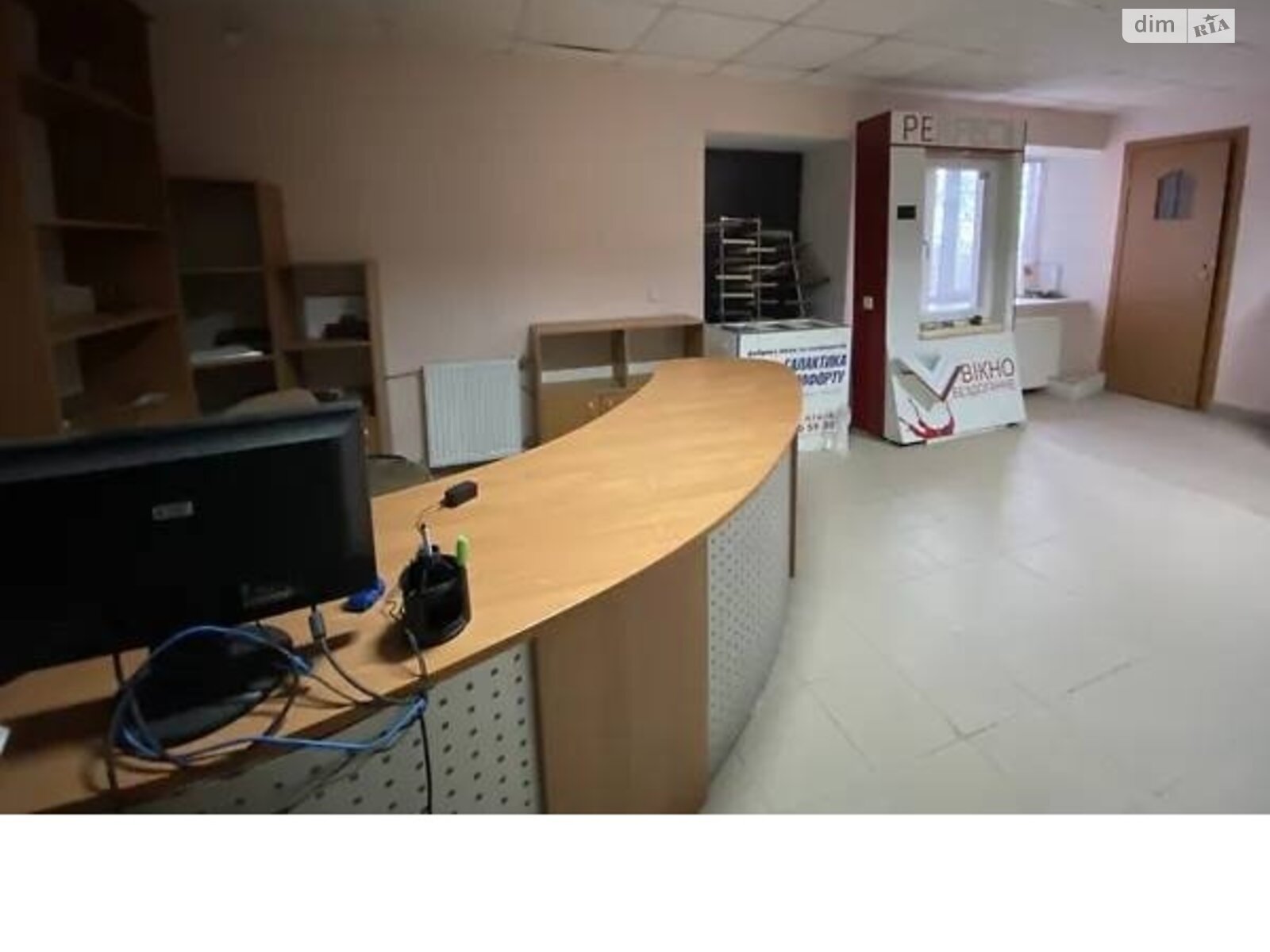 Комерційне приміщення в Зборові, здам в оренду по Богдана Хмельницького вулиця, район Зборів, ціна: 12 000 грн за об’єкт фото 1 Комерційне приміщення в Зборові, здам в оренду по Богдана Хмельницького вулиця, район Зборів, ціна: 12 000 грн за об’єкт фото 1