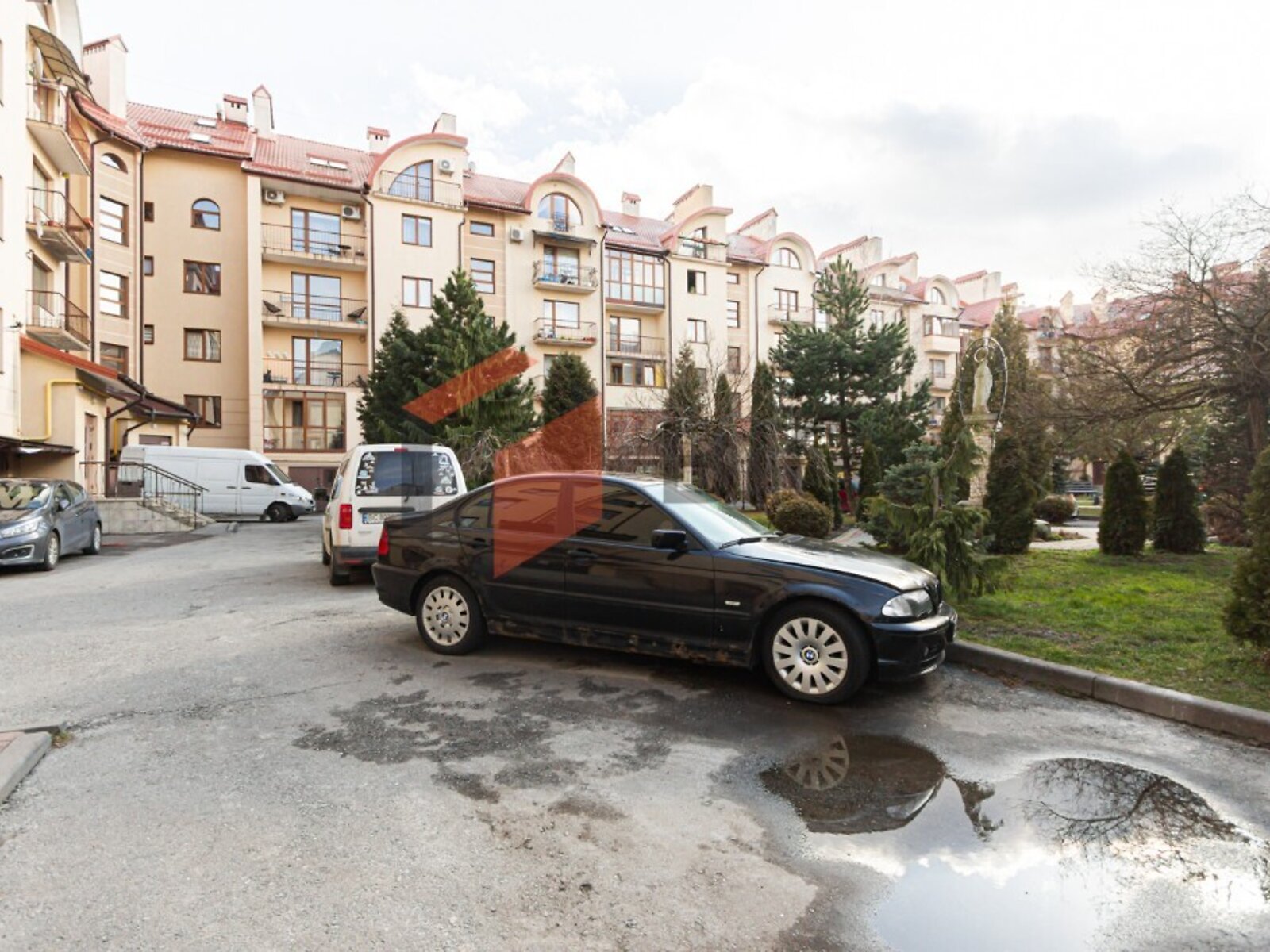 Коммерческое помещение в Зымна Вода, Тичини улица, цена аренды: 15 000 грн за объект фото 1