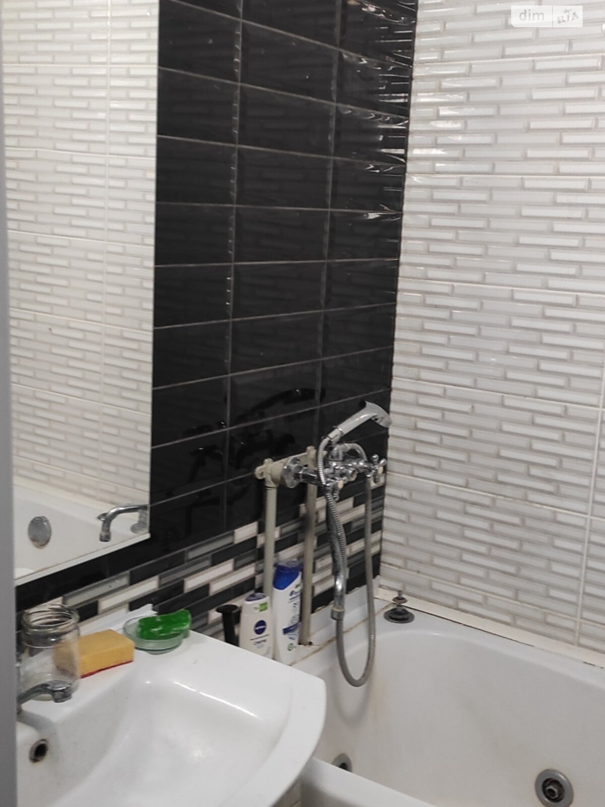 Комната в Чабанах, улица Машиностроителей 6А помесячно фото 1