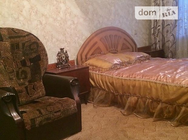 Комната в Черкассах, район Пятихатки улица Чехова 108, помесячно фото 1 Комната в Черкассах, район Пятихатки улица Чехова 108, помесячно фото 1