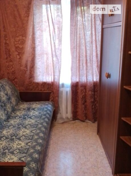 Комната в Чернигове, район Центральный Рынок улица Любецкая 2, кв. 18, помесячно фото 1 Комната в Чернигове, район Центральный Рынок улица Любецкая 2, кв. 18, помесячно фото 1